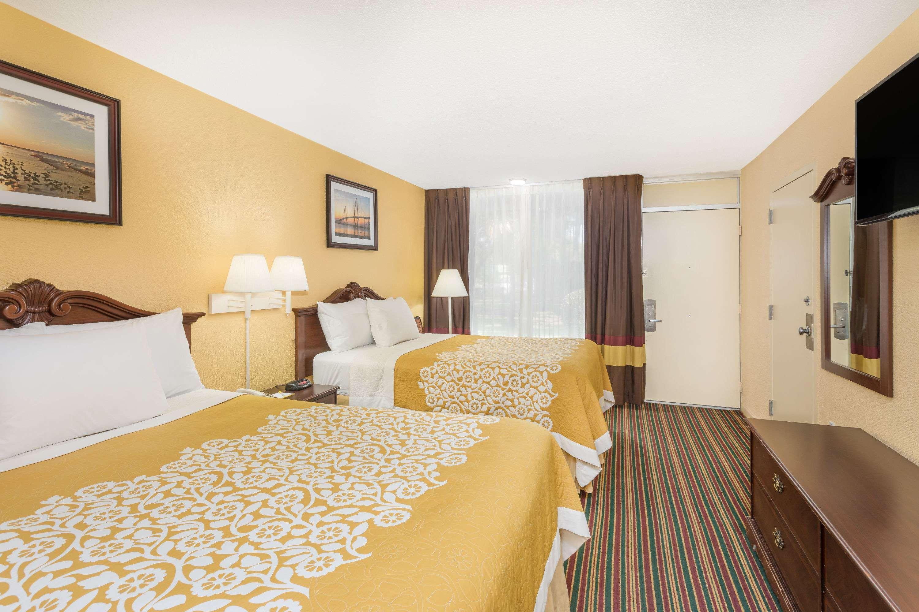 Days By Wyndham Mt Pleasant-charleston-patriots Point