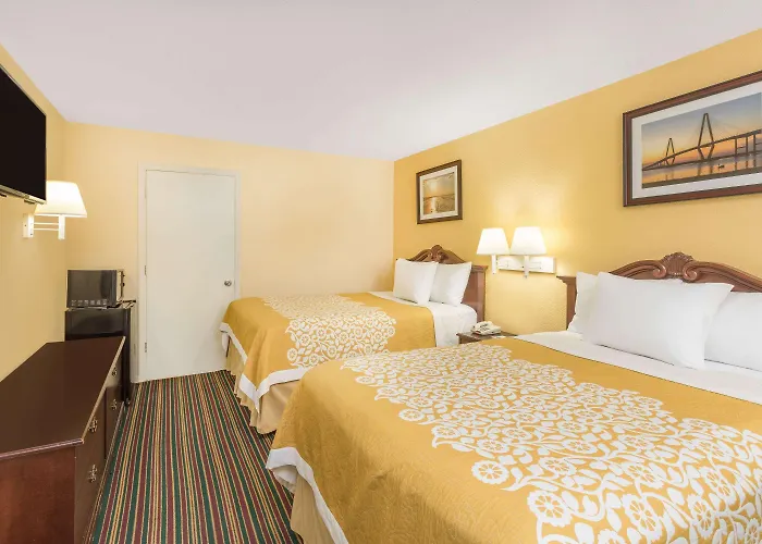 Days Inn By Wyndham Mt Pleasant-Charleston-Patriots Point